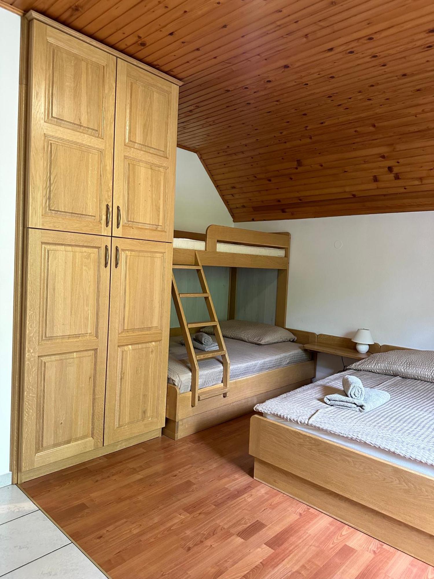 Apartment Jozi Soča Стая снимка