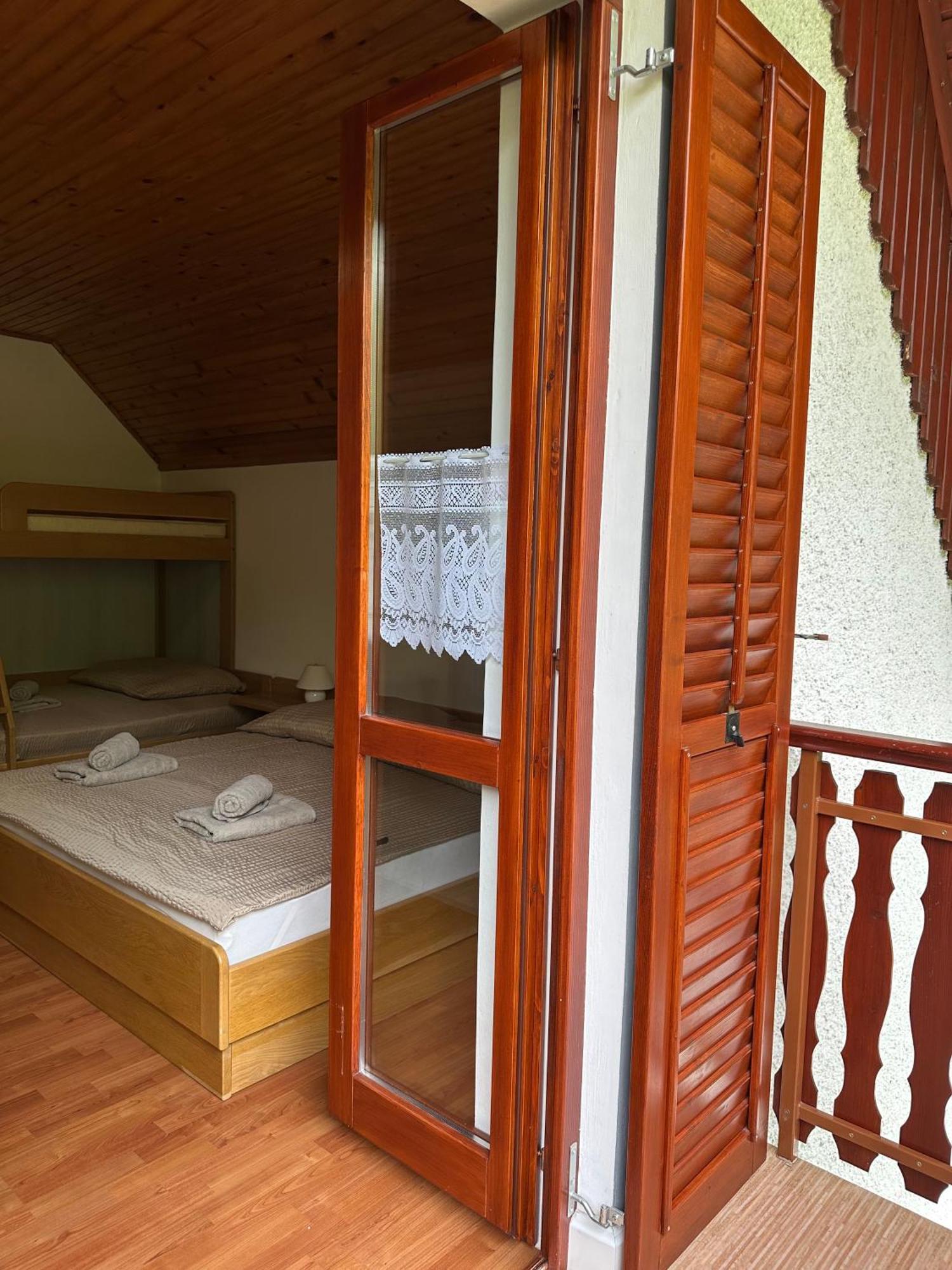 Apartment Jozi Soča Стая снимка