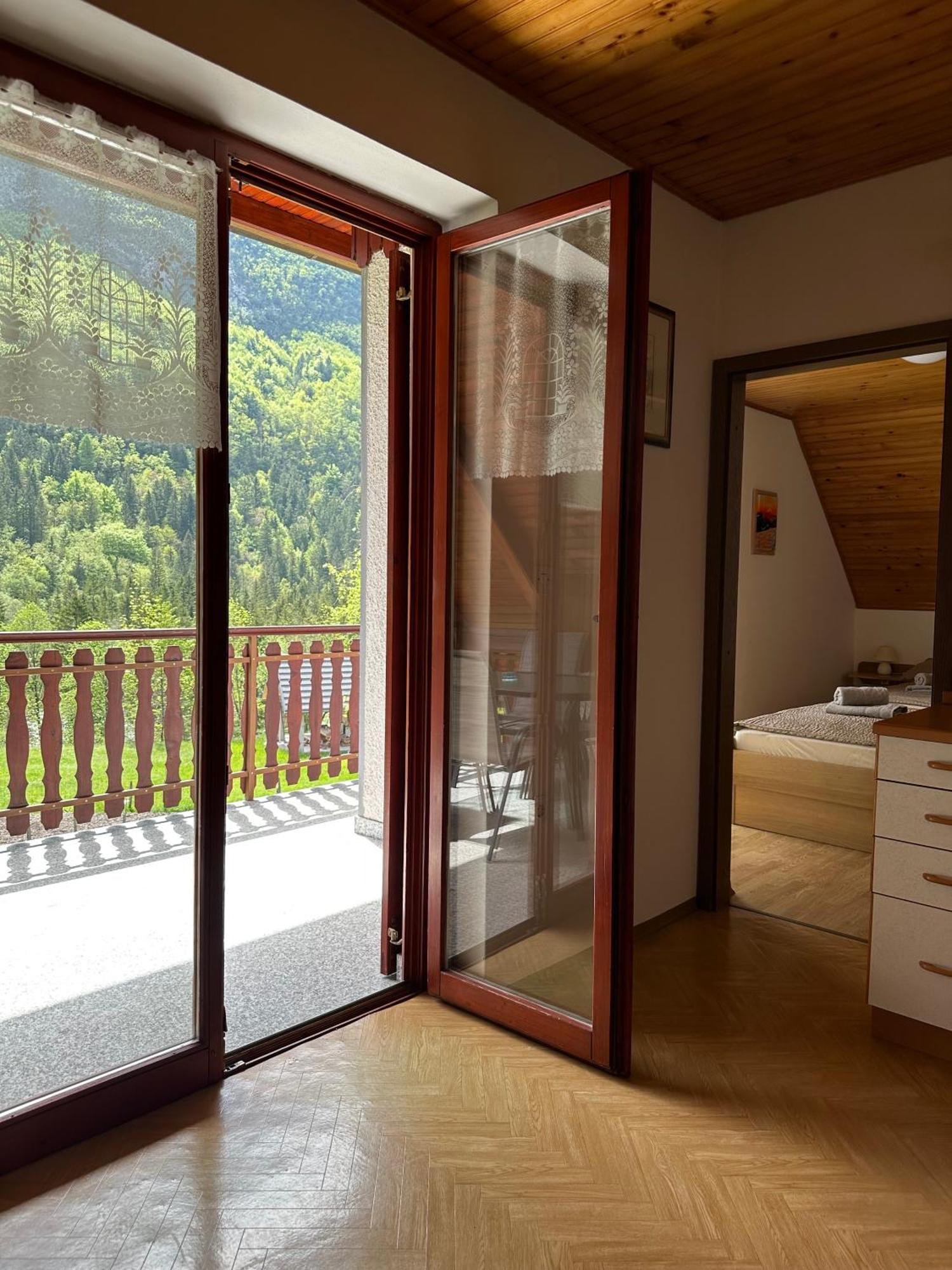 Apartment Jozi Soča Стая снимка