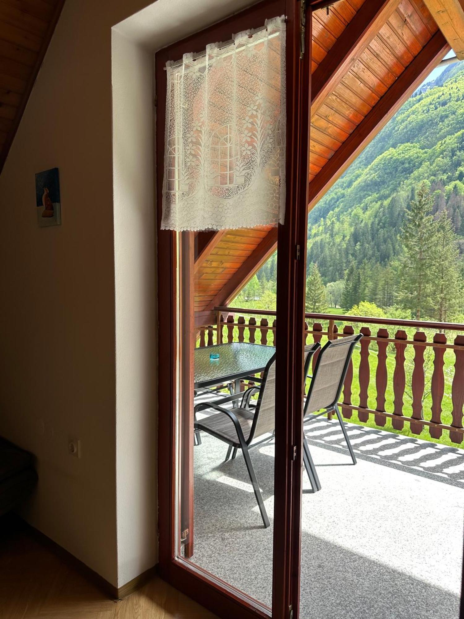 Apartment Jozi Soča Стая снимка