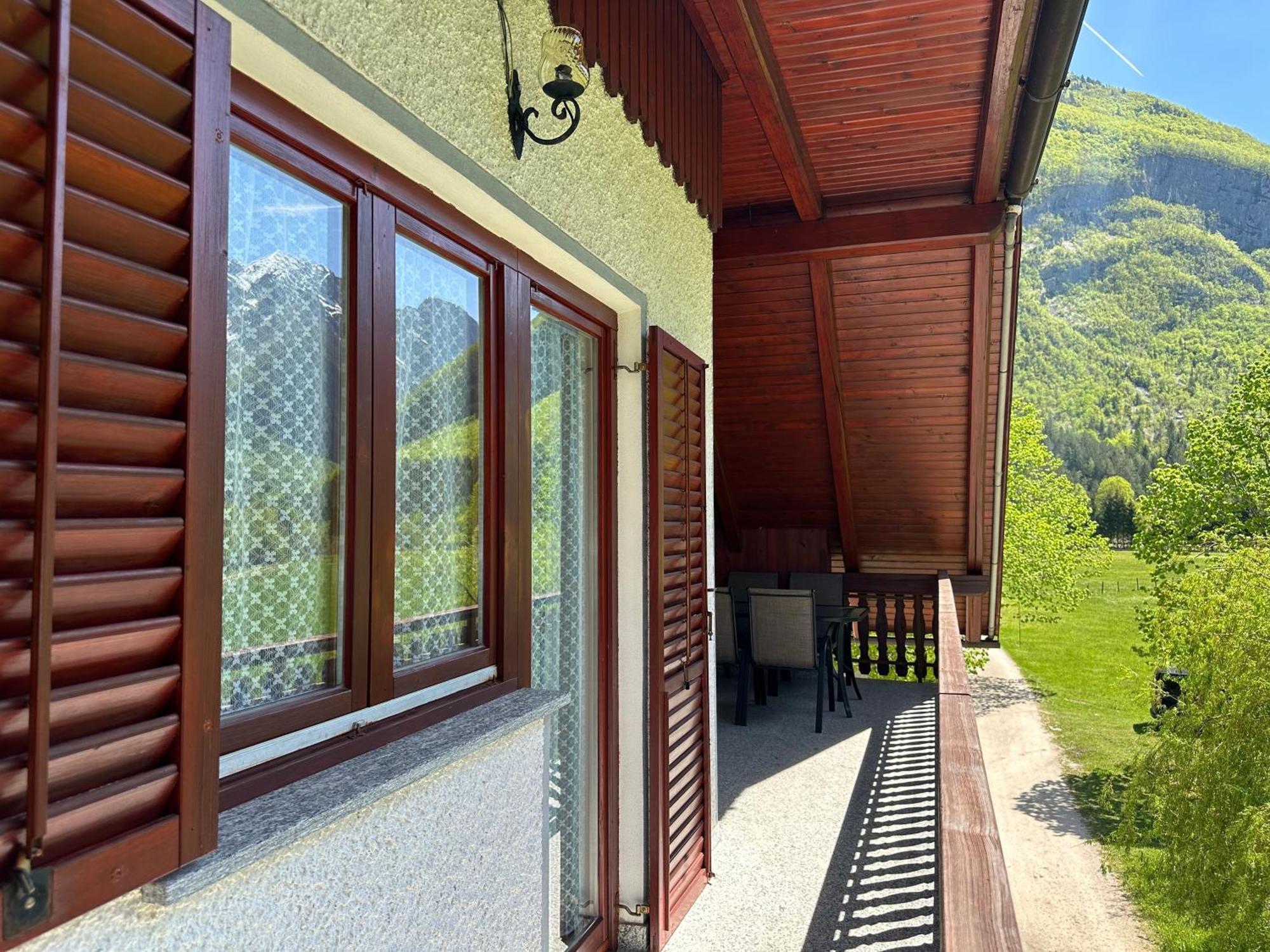 Apartment Jozi Soča Стая снимка